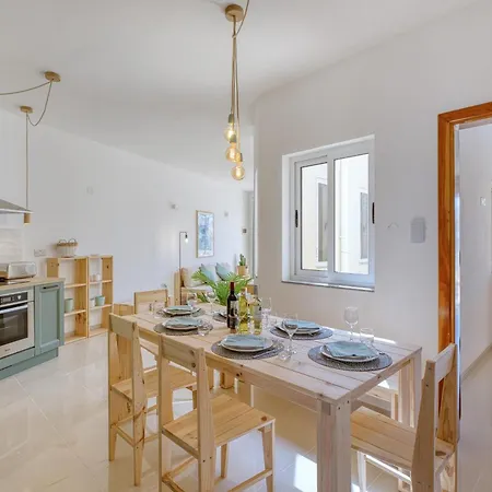 Charming Penthouse With 3 Sun Terraces Jcut2-1 * Is-Swieqi